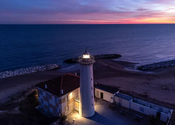 One Bedroom With Stunning Sea View Appartement *